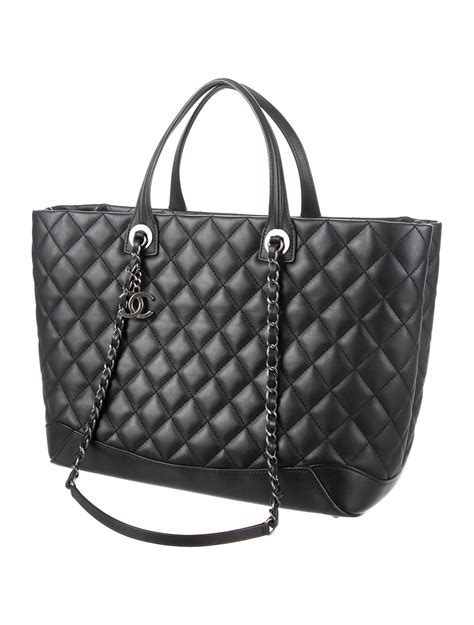 chanel chain shopper tote bag|chanel large shopping tote.